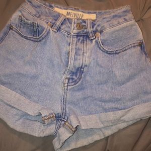 BRANDY MELVILLE SHORTS SIZE 22